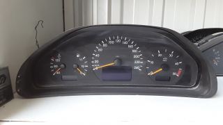 Orjinal Çıkma W124 Mercedes E200d Kilometre Gösterge